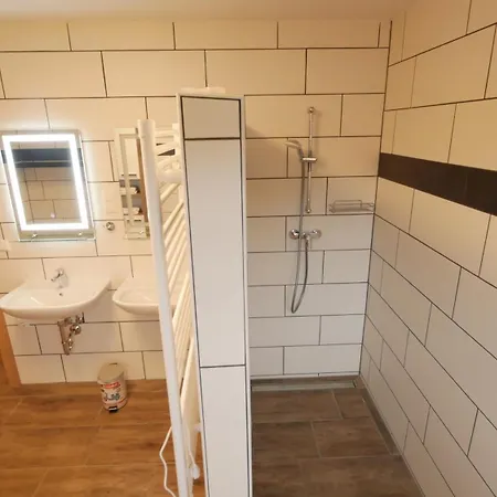 Koenigsberg Apartman Tieschen